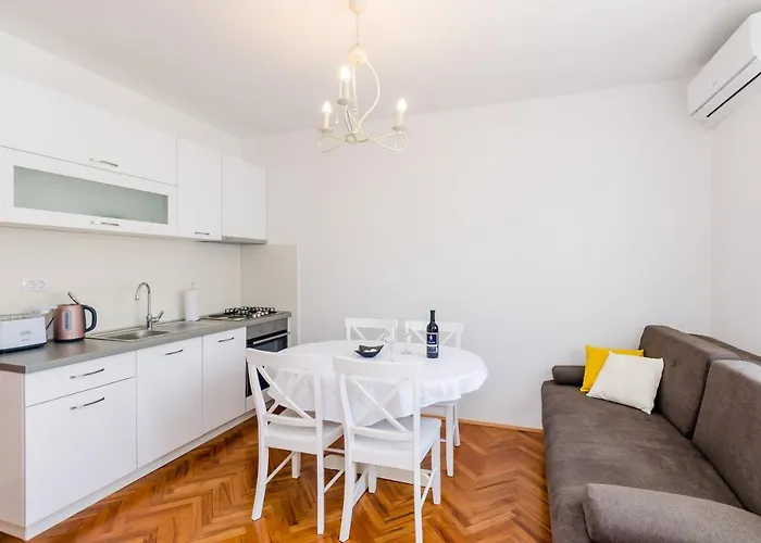 Heliva Apartament